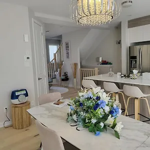 Guest house Peaceful Place By Comforter Services, Ottawa