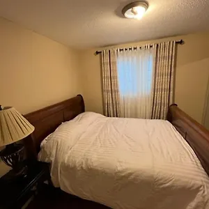 Guest house 2064 Legrand, Ottawa